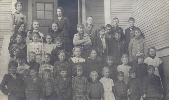 1912 Garden Home School, all grades