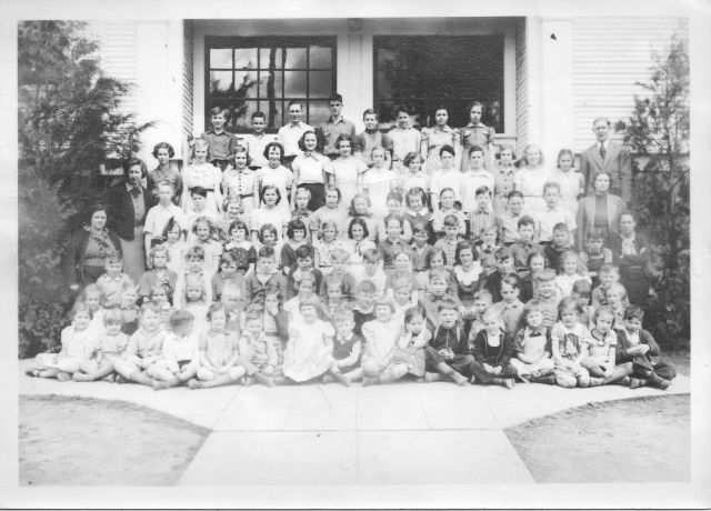 Late 1930s Garden Home School student body