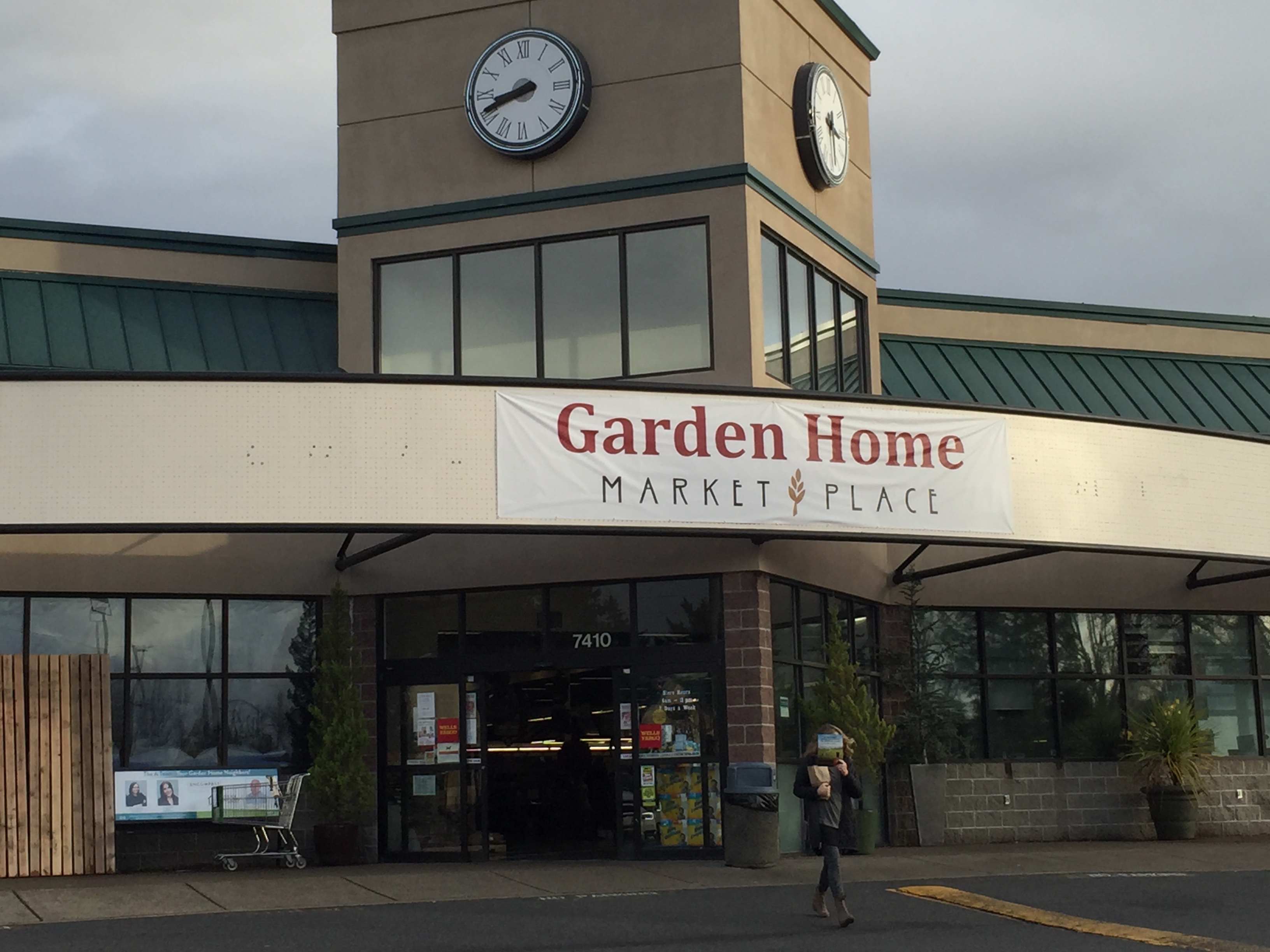 Garden Home Market Place Formerly Lamb S Thriftway Garden Home