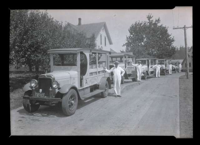 Fulton Park Dairy in Hillsdale - Delivery fleet circa 1932 or 1933